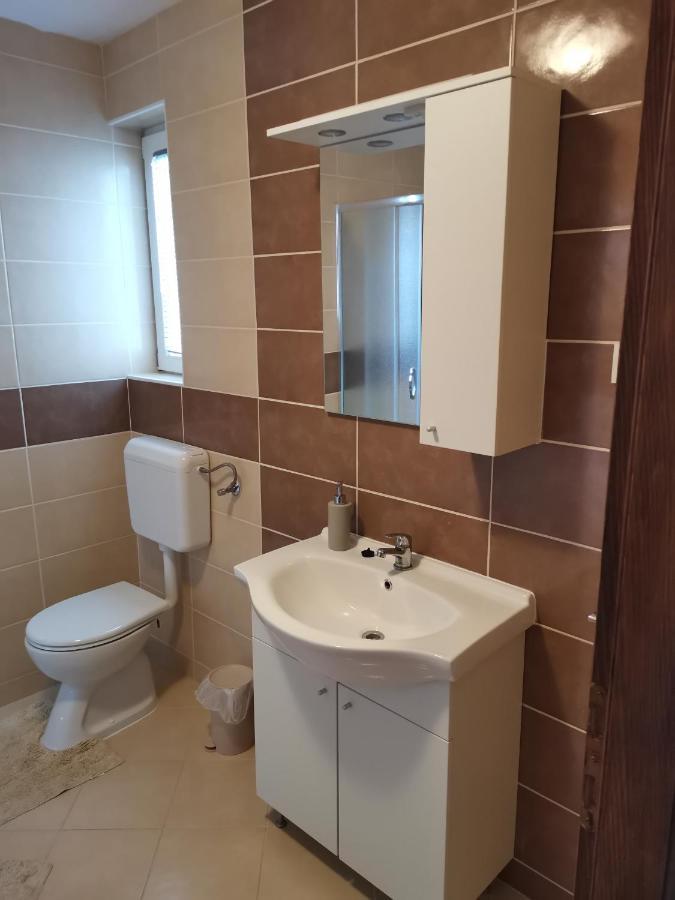Apartman Jadranka Vir Bagian luar foto